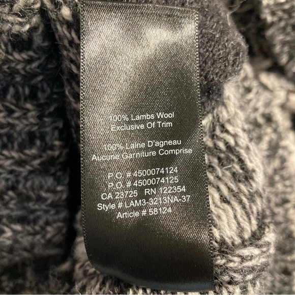 TNA Sz S 100% Lambswool Classic Cardigan Unusual Black  White Colourway Cardigan - Picture 9 of 11